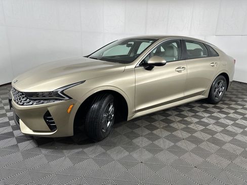 Used 2021 Kia K5 LXS image 3