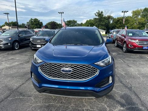 Used 2024 Ford Edge SEL w/ Convenience Package AWD/4WD image 2