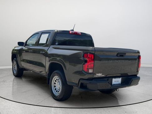 Used 2024 Chevrolet Colorado W/T RWD image 9