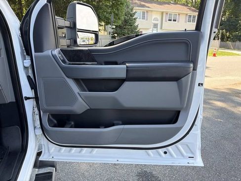 Used 2022 Ford F150 XLT w/ Equipment Group 302A High AWD/4WD image 14