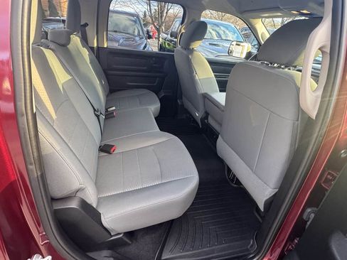 Used 2017 RAM 1500 ST w/ SXT Appearance Group image 17