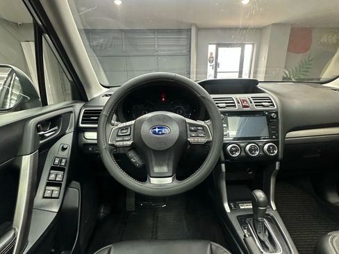 Used 2016 Subaru Forester 2.0XT Touring w/ Eyesight & Navigation System image 30