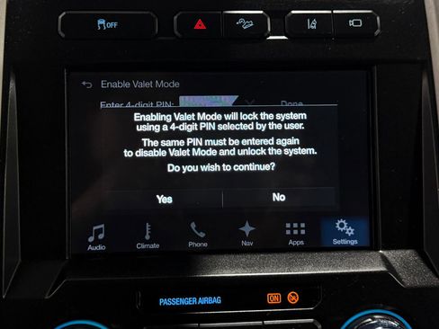 Used 2017 Ford F250 Lariat w/ Lariat Ultimate Package image 36