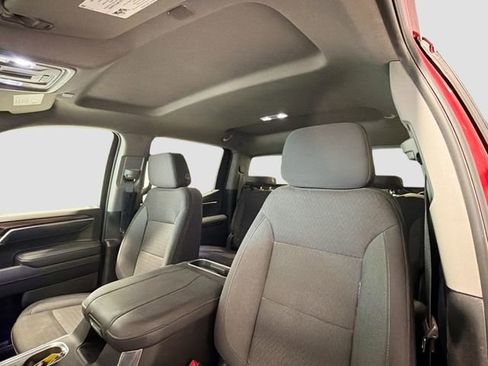 Used 2024 Chevrolet Silverado 1500 LT AWD/4WD image 19