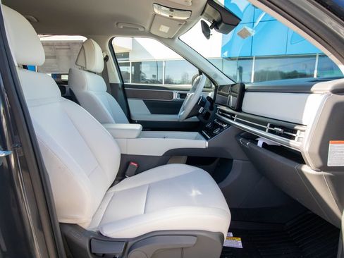 Certified 2026 Hyundai Santa Fe SE FWD image 21