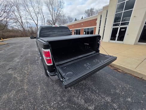 Used 2014 Ford F150 XLT w/ XLT Chrome Package AWD/4WD image 6