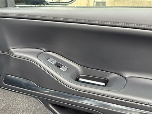 New 2025 Lincoln Navigator L Reserve w/ Jet Appearance Package image 10