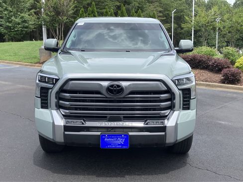 Used 2024 Toyota Tundra Limited AWD/4WD image 3