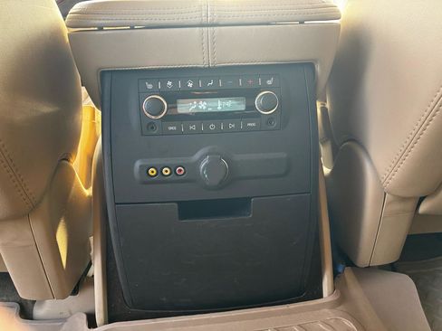 Used 2009 Cadillac Escalade AWD image 37