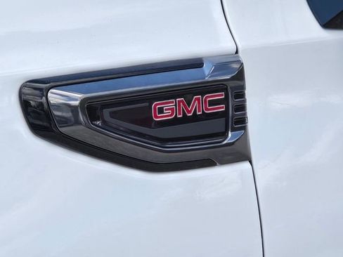 New 2026 GMC Yukon XL AT4 w/ AT4 Premium Plus Package AWD/4WD image 14