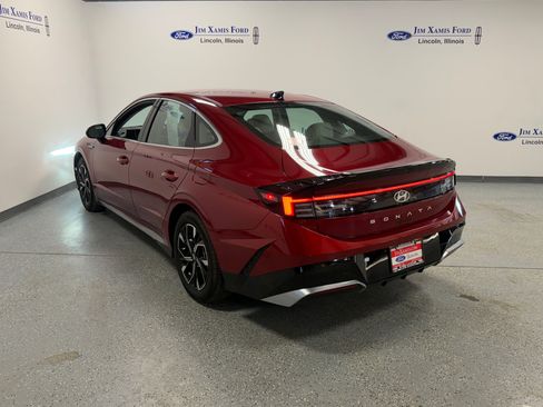 Used 2024 Hyundai Sonata SEL FWD image 28