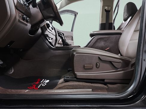 Used 2022 GMC Canyon Denali AWD/4WD image 28