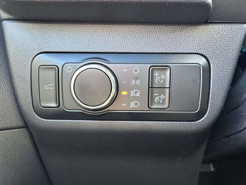 Used 2025 Ford Escape ST-Line w/ Tech Pack #1 image 18