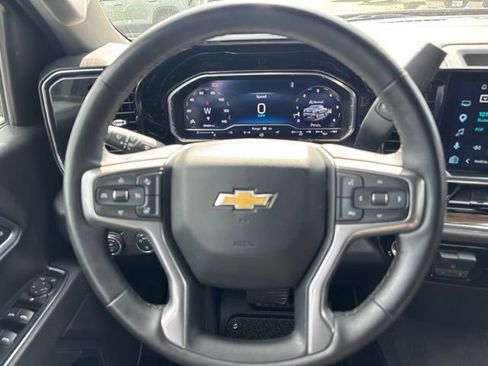 Used 2025 Chevrolet Silverado 1500 LT w/ Protection Package AWD/4WD image 18