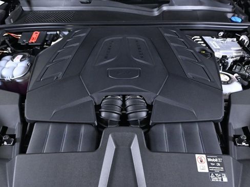 Certified 2026 Porsche Cayenne Turbo image 26