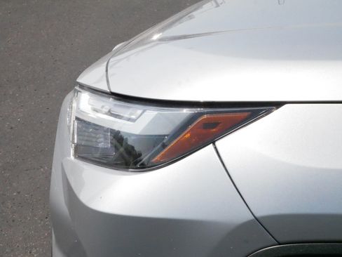 Certified 2025 Toyota RAV4 XLE AWD/4WD image 16