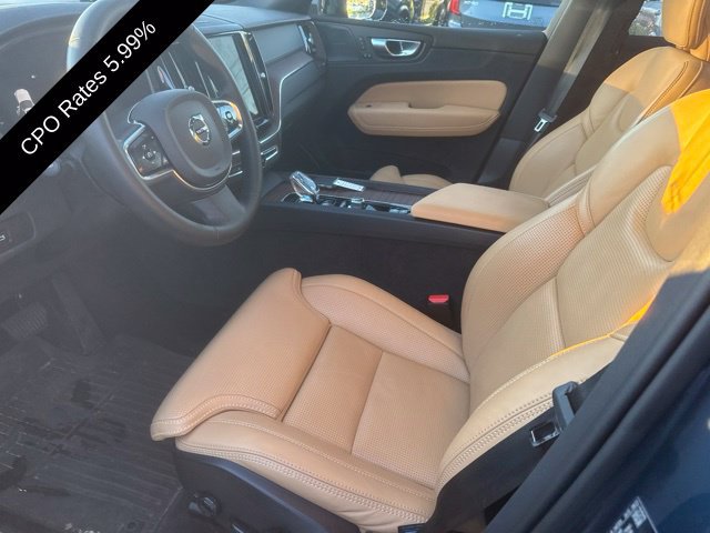 Used 2024 Volvo XC60 B5 Ultimate w/ Climate Package AWD/4WD image 18