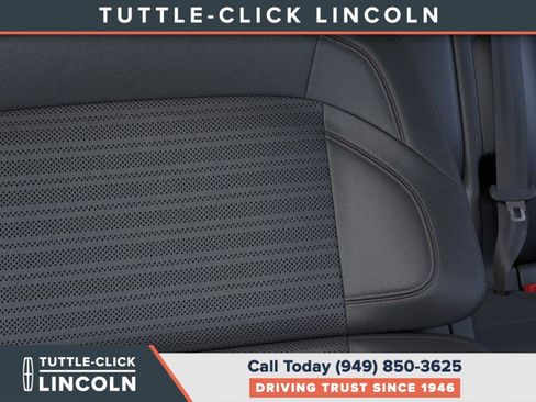 New 2026 Lincoln Nautilus Reserve image 16