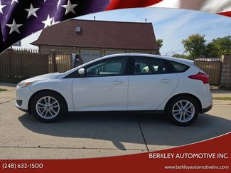 Used 2017 Ford Focus SE image 1