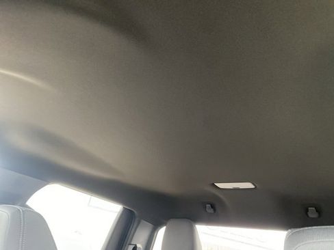 Used 2025 Toyota Tacoma SR image 28