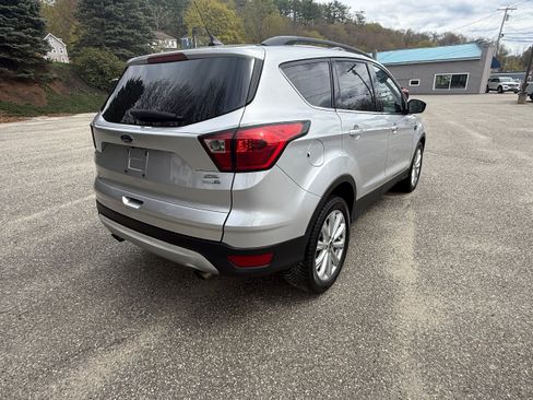 Used 2019 Ford Escape SEL AWD/4WD image 4