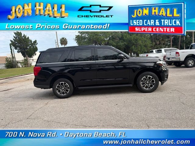 Used 2022 Ford Expedition XLT RWD image 16