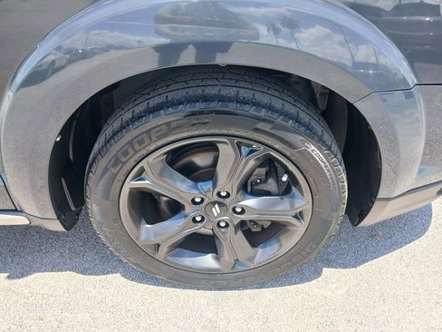 Used 2018 Dodge Journey Crossroad FWD image 19