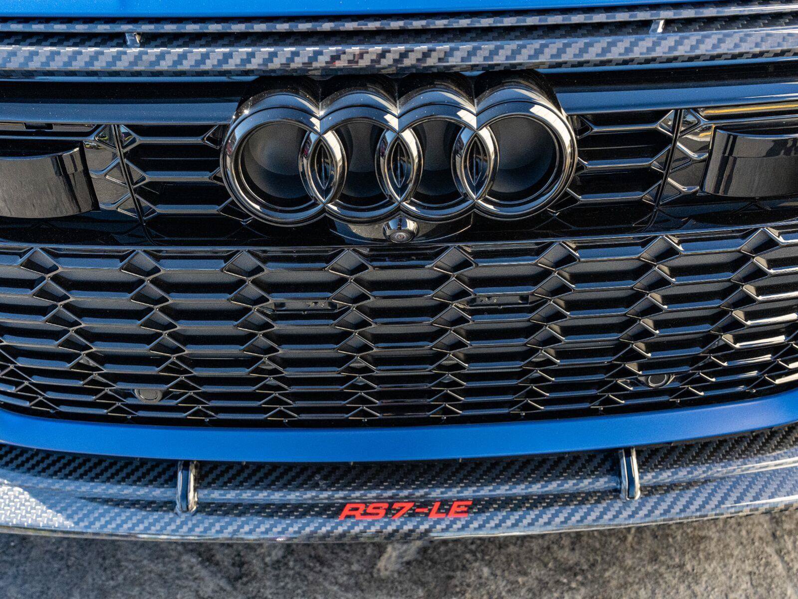 Used 2025 Audi RS 7 performance Sportback AWD/4WD image 37