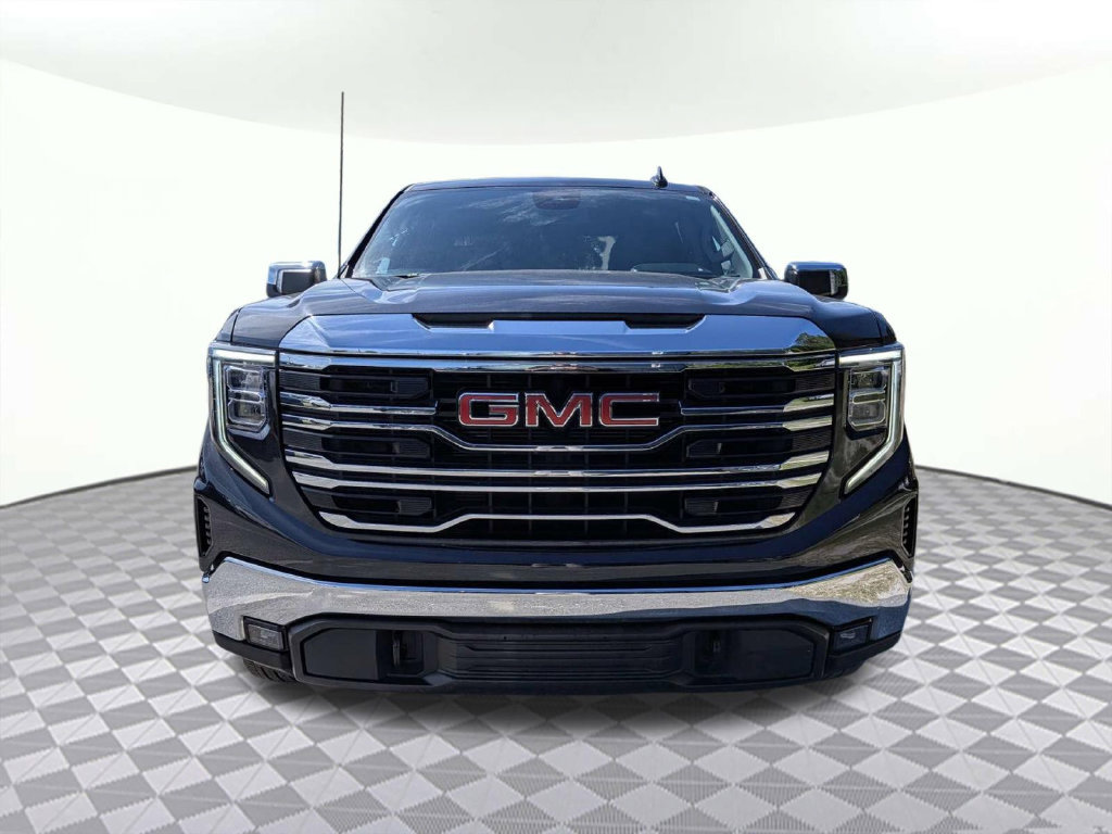 Used 2025 GMC Sierra 1500 SLT AWD/4WD image 7
