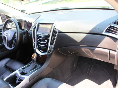 Used 2015 Cadillac SRX Luxury FWD image 41