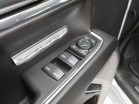 Used 2024 GMC Sierra 1500 Denali w/ Denali Reserve Package image 8