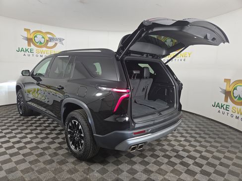 Certified 2025 Chevrolet Traverse Z71 image 33