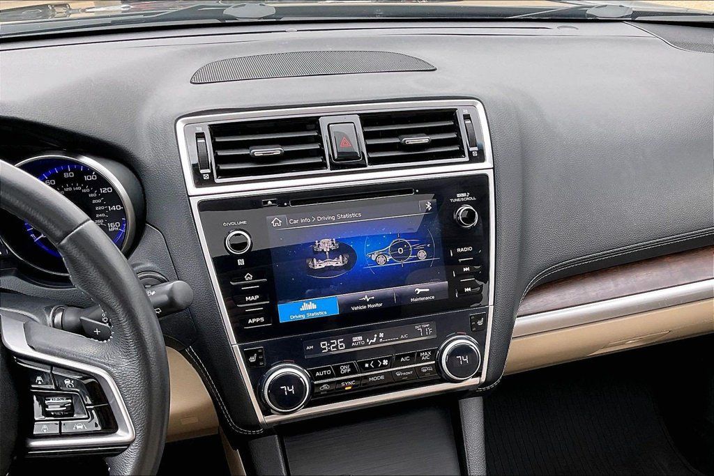 Used 2018 Subaru Outback 3.6R Limited AWD/4WD image 6