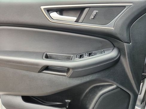 Used 2024 Ford Edge SEL AWD/4WD image 21