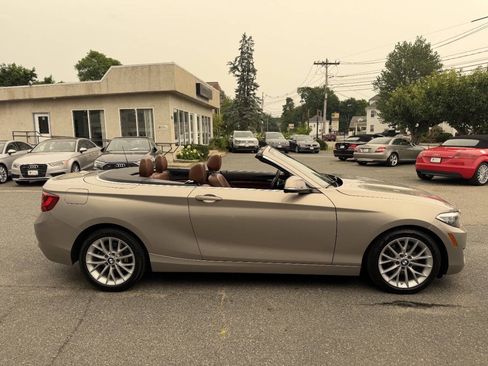 Used 2016 BMW 228i xDrive Convertible AWD/4WD image 8