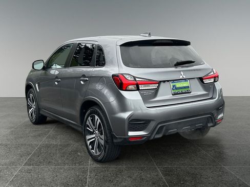Used 2025 Mitsubishi Outlander Sport SE AWD/4WD image 7