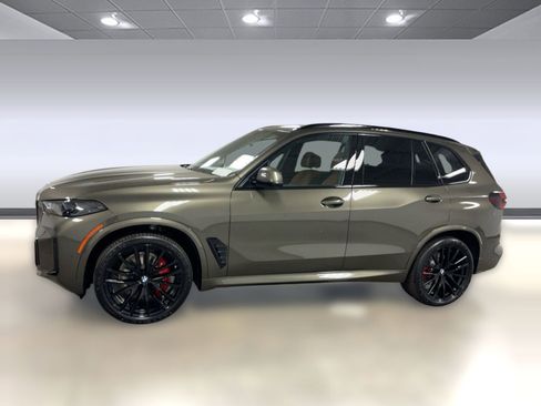 New 2026 BMW X5 sDrive40i w/ M Sport Package RWD image 2