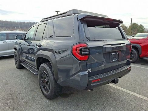 New 2025 Toyota 4Runner TRD Off-Road Premium image 3