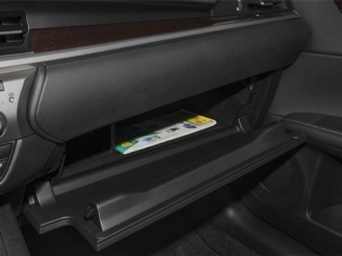 Used 2013 Lexus ES 350 4dr Sdn image 16