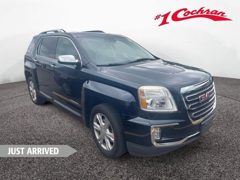 Used 2017 GMC Terrain SLT w/ Open Road Package FWD image 1