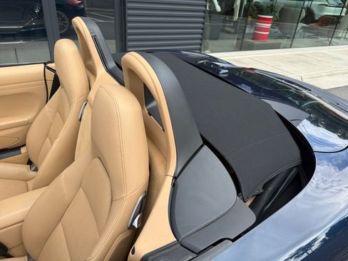 Used 2013 Porsche Boxster RWD image 20