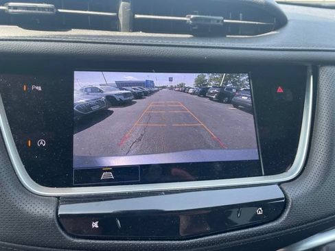 Used 2023 Cadillac XT5 Luxury AWD/4WD image 12