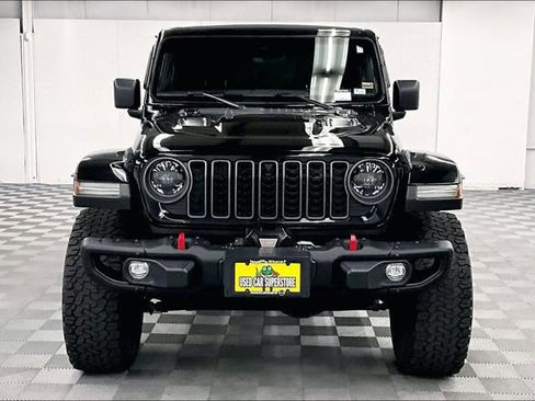 Used 2024 Jeep Wrangler Unlimited Rubicon AWD/4WD image 4