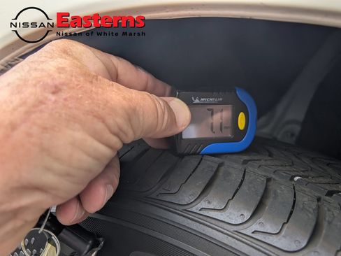 Used 2024 Nissan Altima 2.5 SV AWD/4WD image 29
