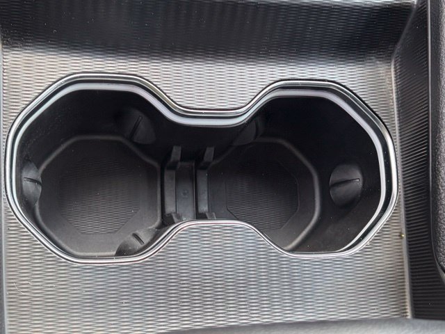 Used 2024 Jeep Grand Cherokee Altitude AWD/4WD image 25