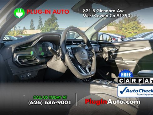 Used 2023 Chevrolet Bolt EUV LT w/ Driver Confidence Package image 6