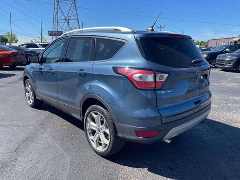 Used 2018 Ford Escape Titanium w/ Ford Safe & Smart Package AWD/4WD image 3