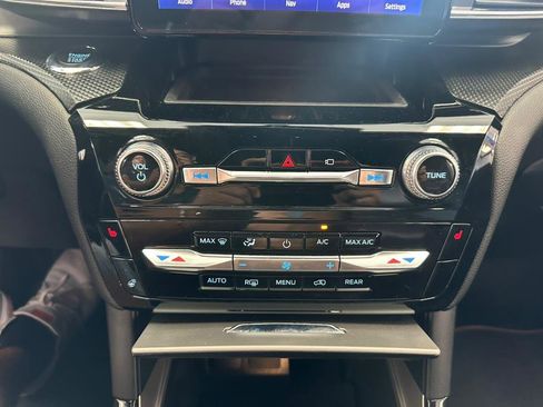 Used 2022 Ford Explorer ST-Line w/ Class IV Trailer Tow Package image 56