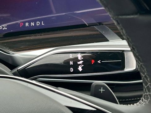 New 2026 Cadillac Escalade Luxury w/ Touring Package image 31