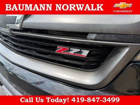Used 2017 Chevrolet Colorado Z71 AWD/4WD image 12